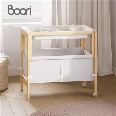 Najboljša miza za previjanje plenic