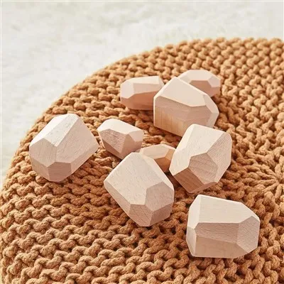 Kamen za zlaganje lesa